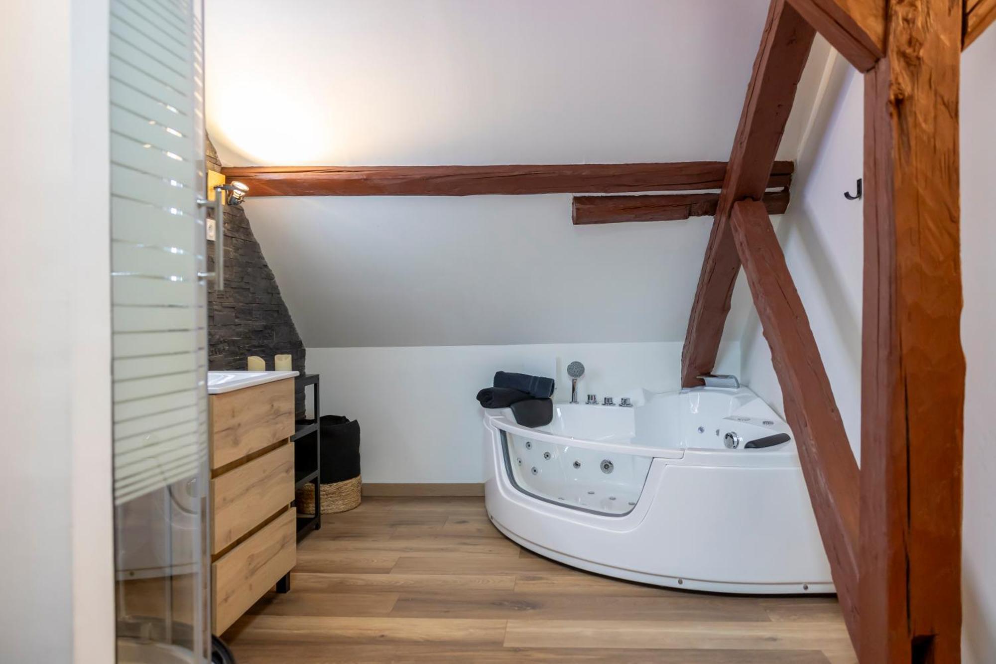 Superbe T2 Jacuzzi Hammam #4 * Briancon (Hautes-Alpes)